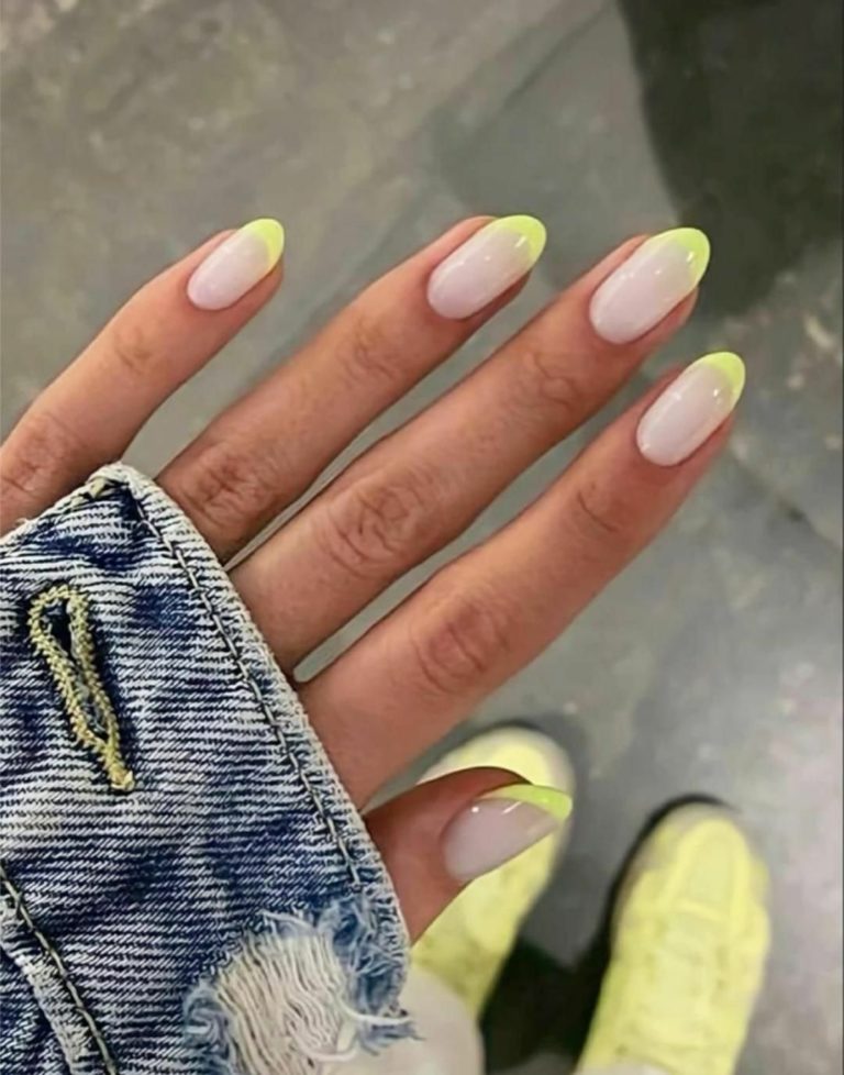 14447_field_realisation_image_Neon nails! Acrylic or gel! So fun! Almond shape_ Medium length! Classy! Trendy! Chic!